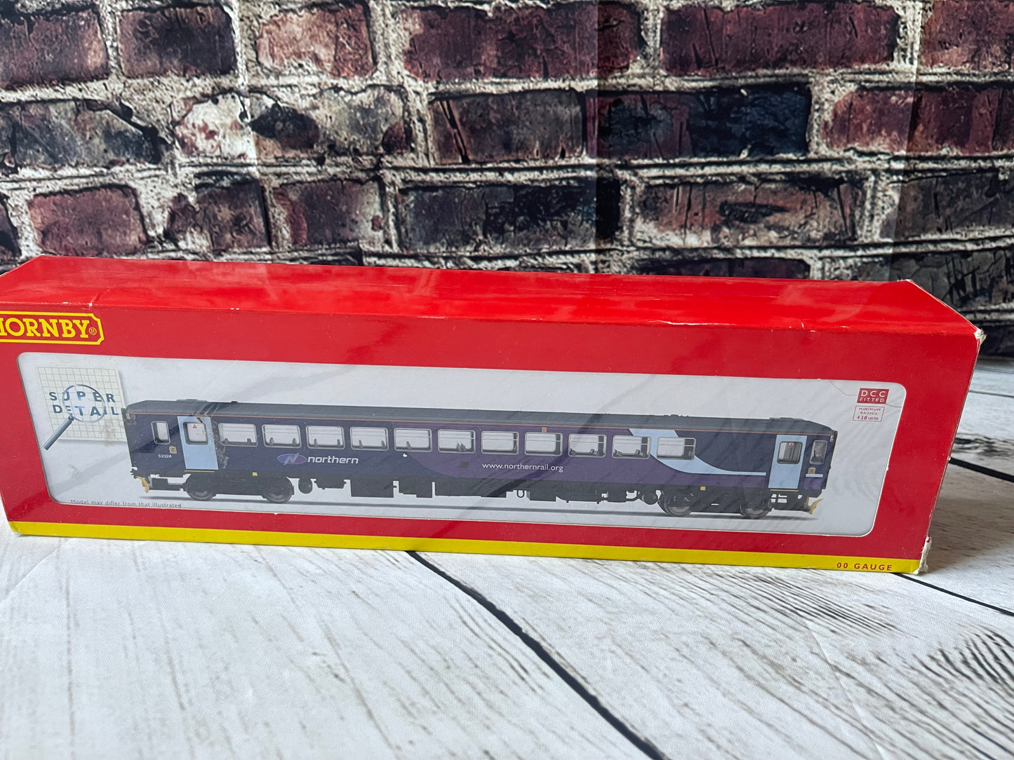 HORNBY R2757X NORTHERN RAIL CLASS 153 DMU DCC SOUND