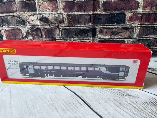 HORNBY R2757X NORTHERN RAIL CLASS 153 DMU DCC SOUND