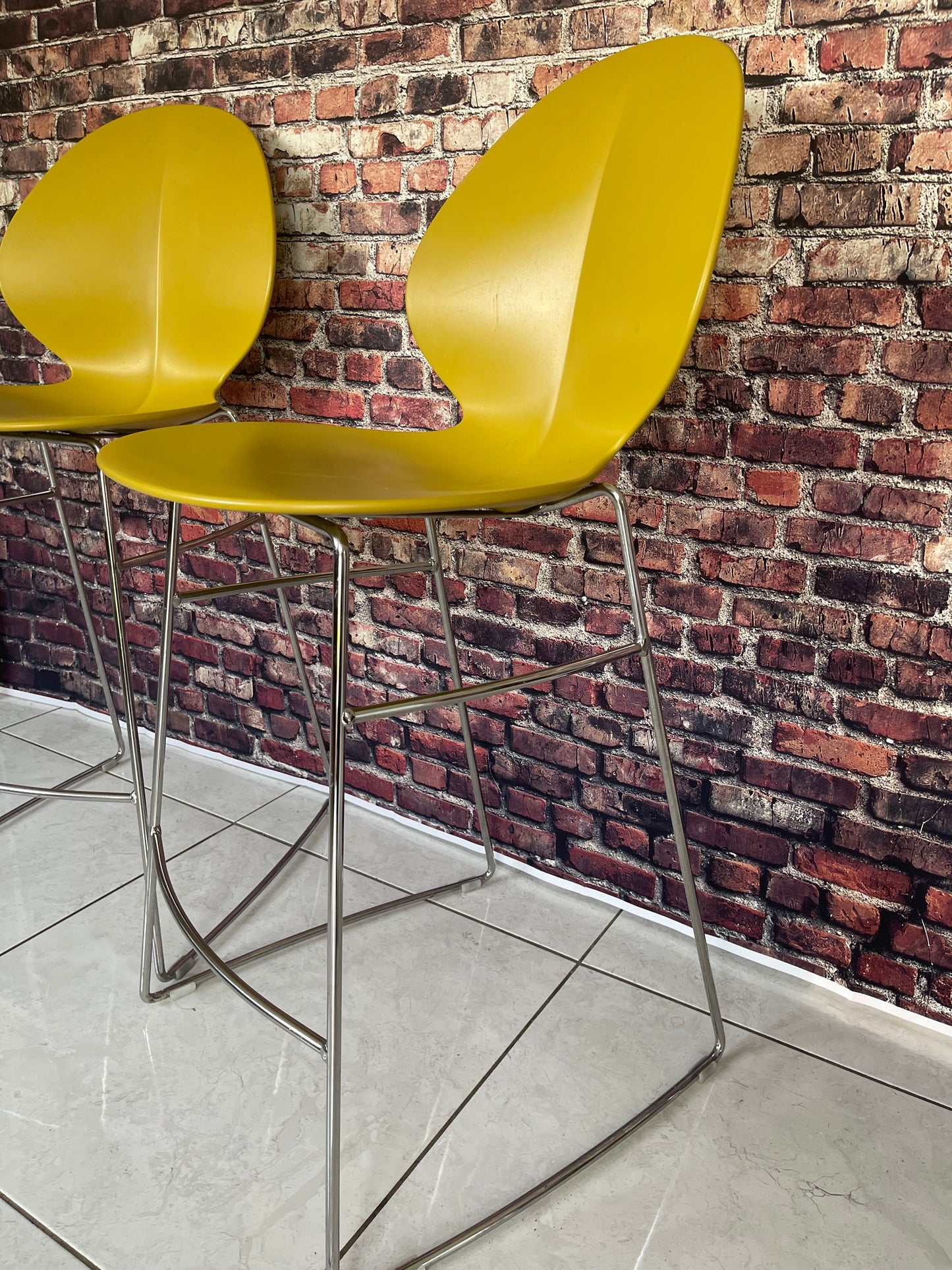 Calligaris Basil Bar Stool In Mustard Yellow One Pair - Superb Condition