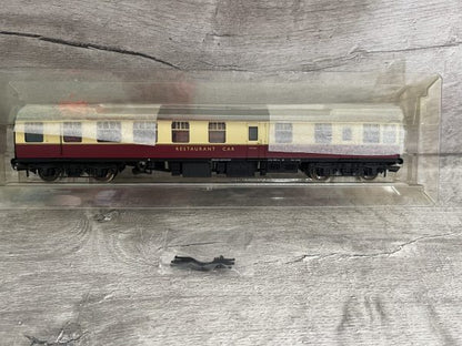 39-105 Bachmann Mk1 RU Restaurant Car W1900 in BR Crimson and Cream